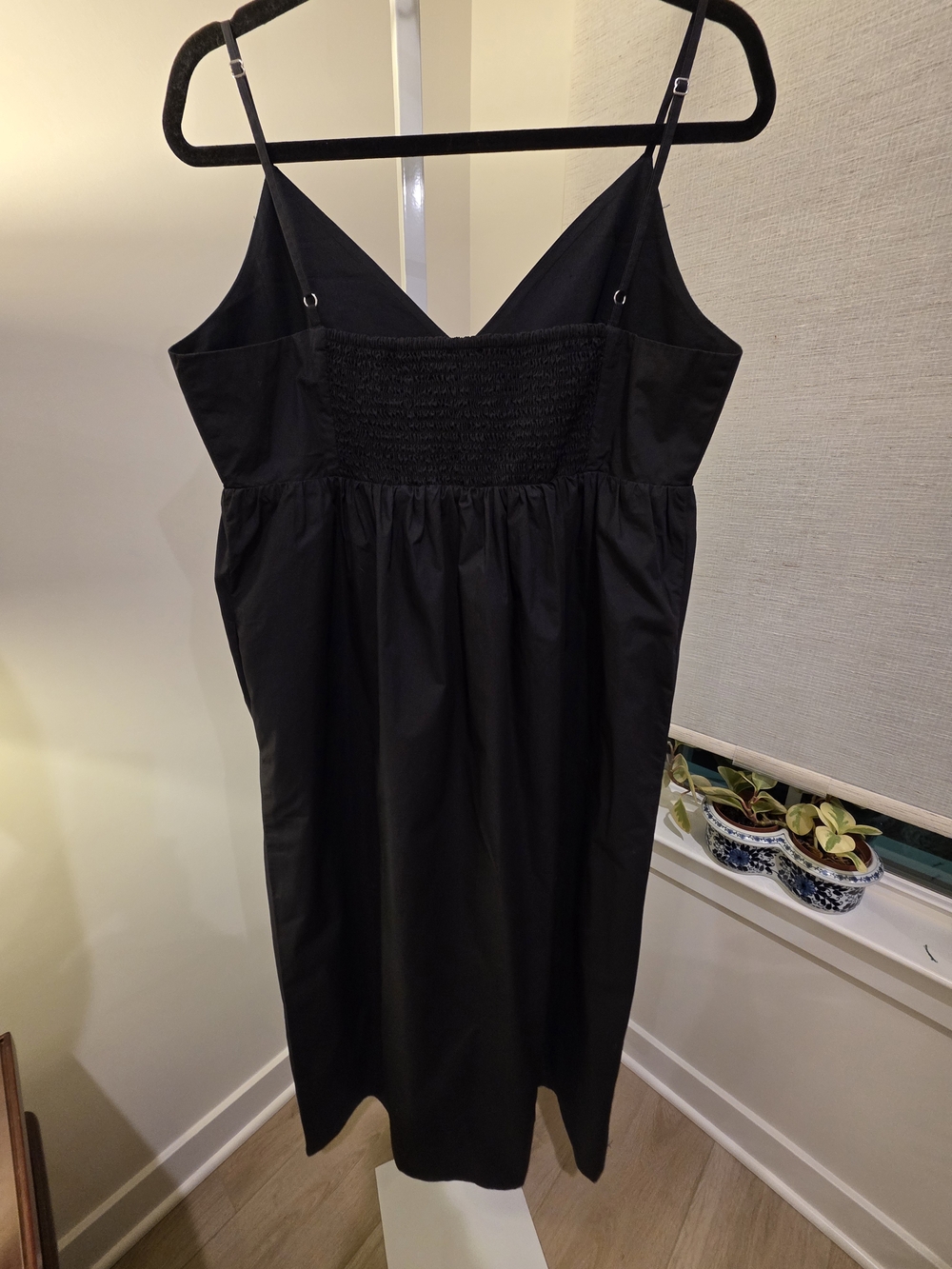 Classic Black V-Neck Spaghetti Strap Dress Size L - Picture 14 of 16